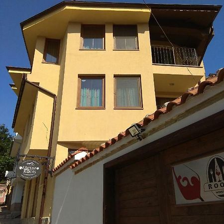Roots Hotel And Wine Bar Plowdiw Exterior foto